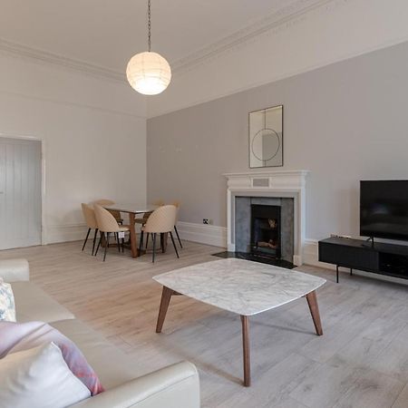 Kensington 2 Bed 2 Bath Apartment For 5 Guests London Eksteriør bilde